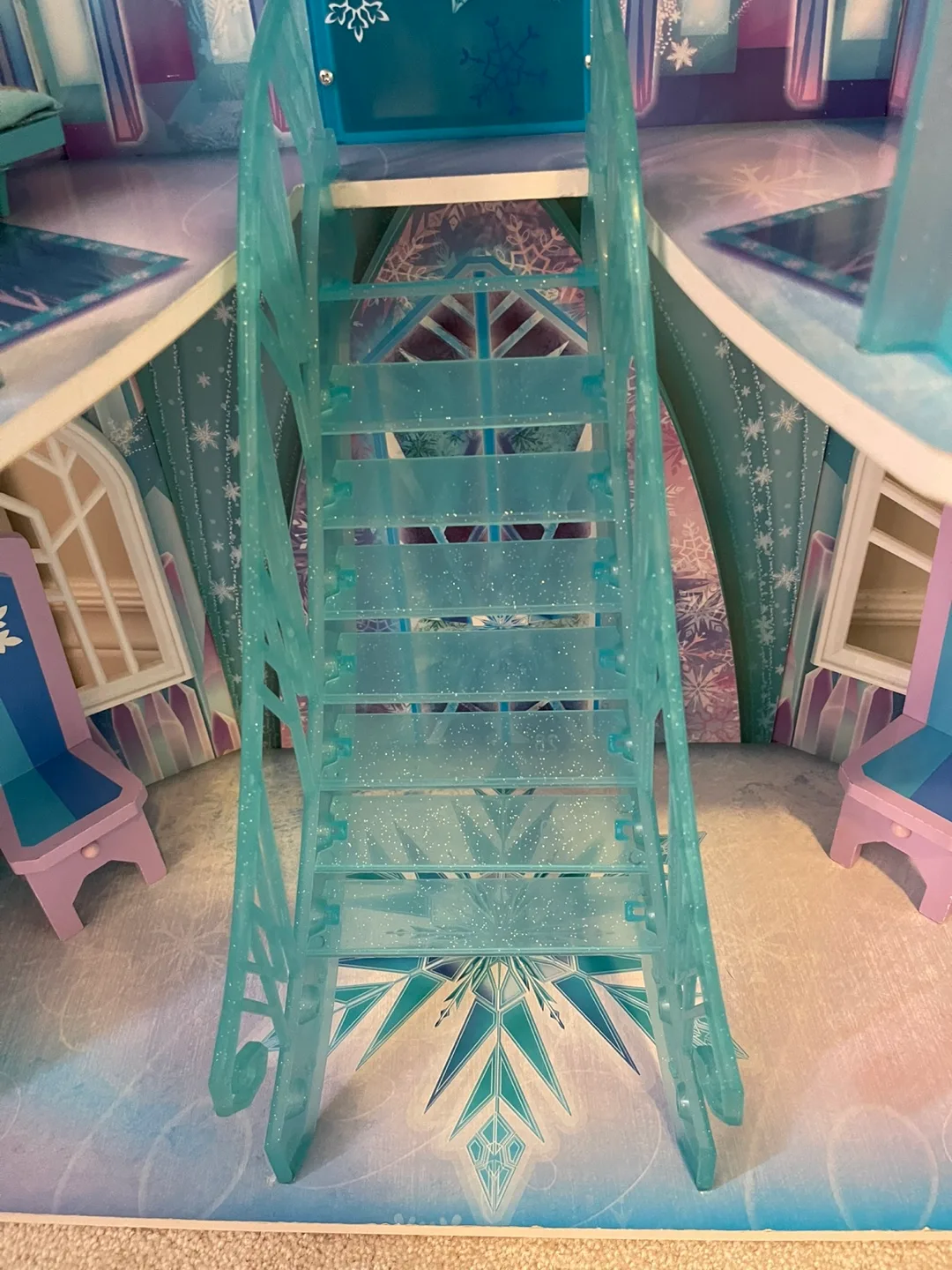 Kidscraft Disney Frozen Castle image indicator(6)