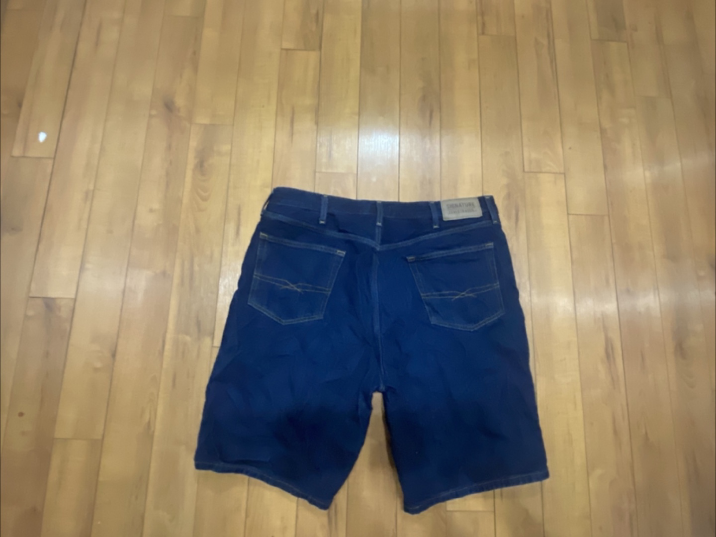Signature Levi Strauss & Co. Blue Jean Shorts - photo 2
