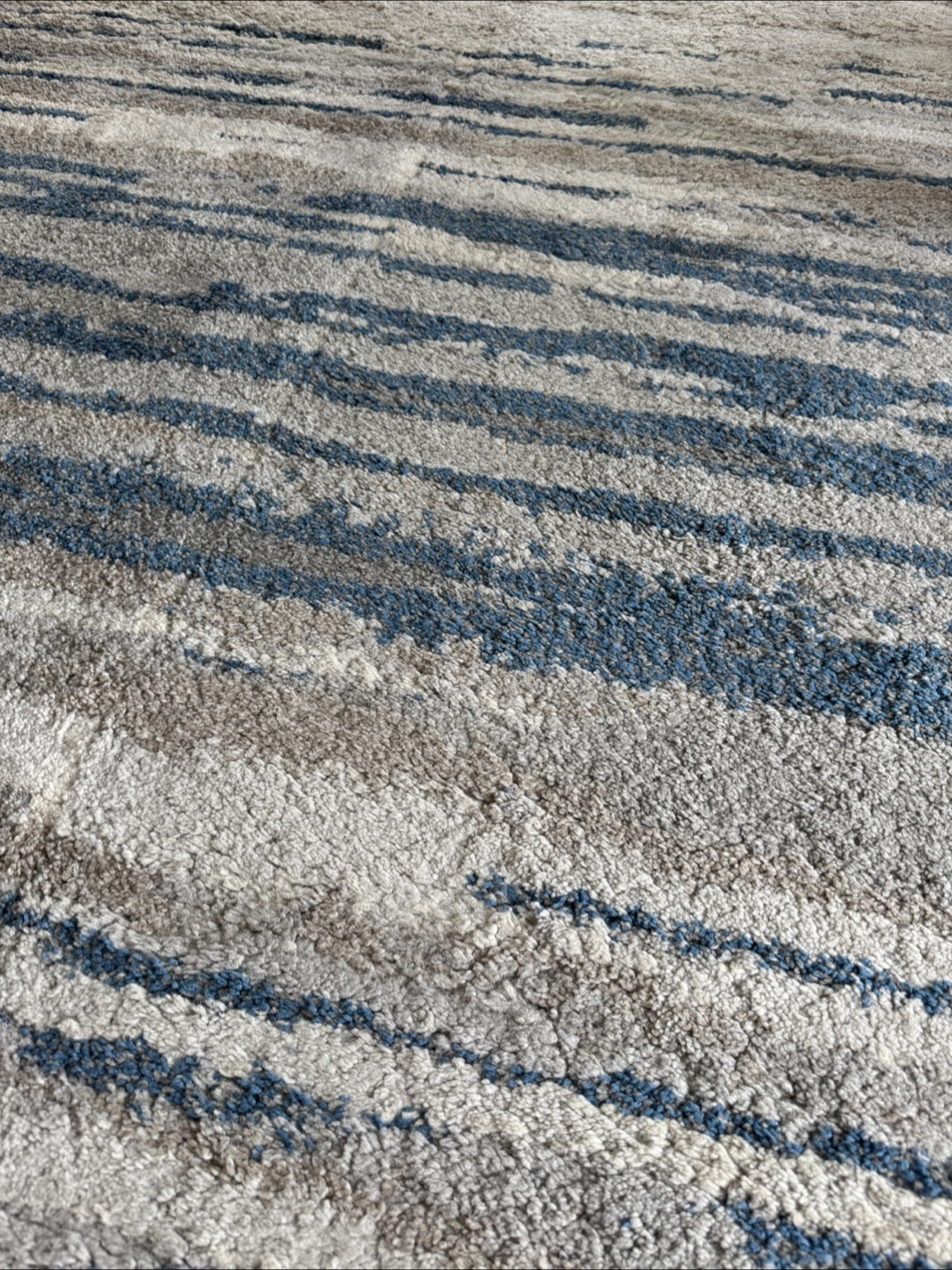Area Rug with Blue and Grey Stripes - photo 4