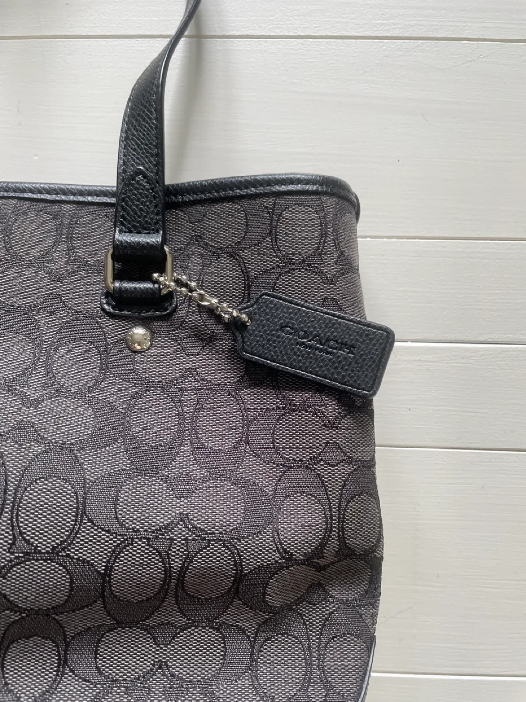 Coach Shoulder Bag image indicator(6)