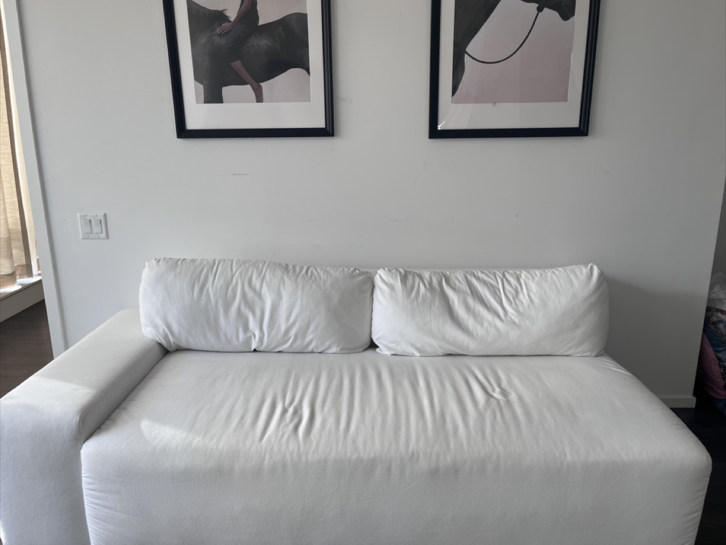 Crate ans barrel lenne ford white sofa - photo 4