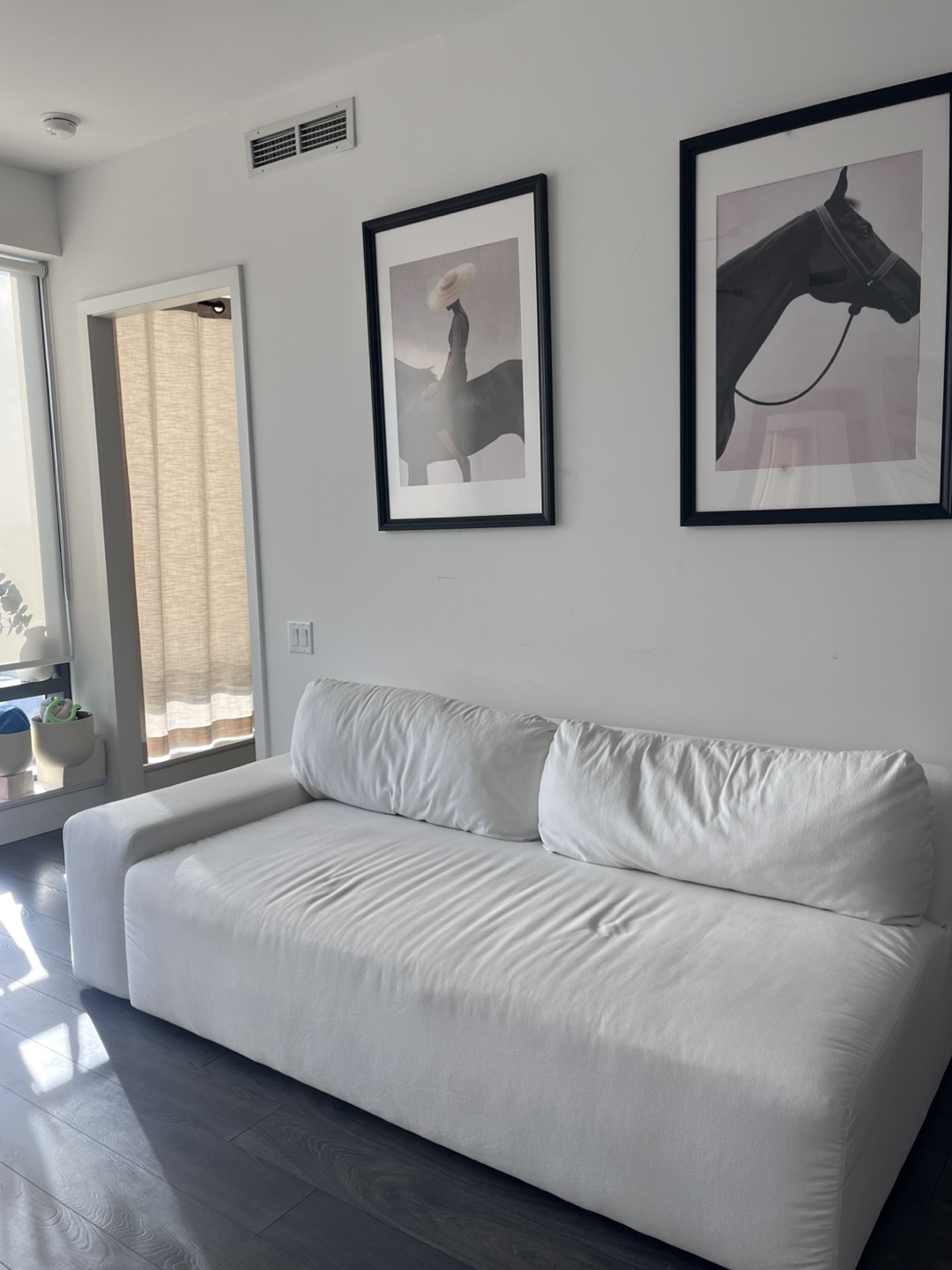 Crate ans barrel lenne ford white sofa - photo 2