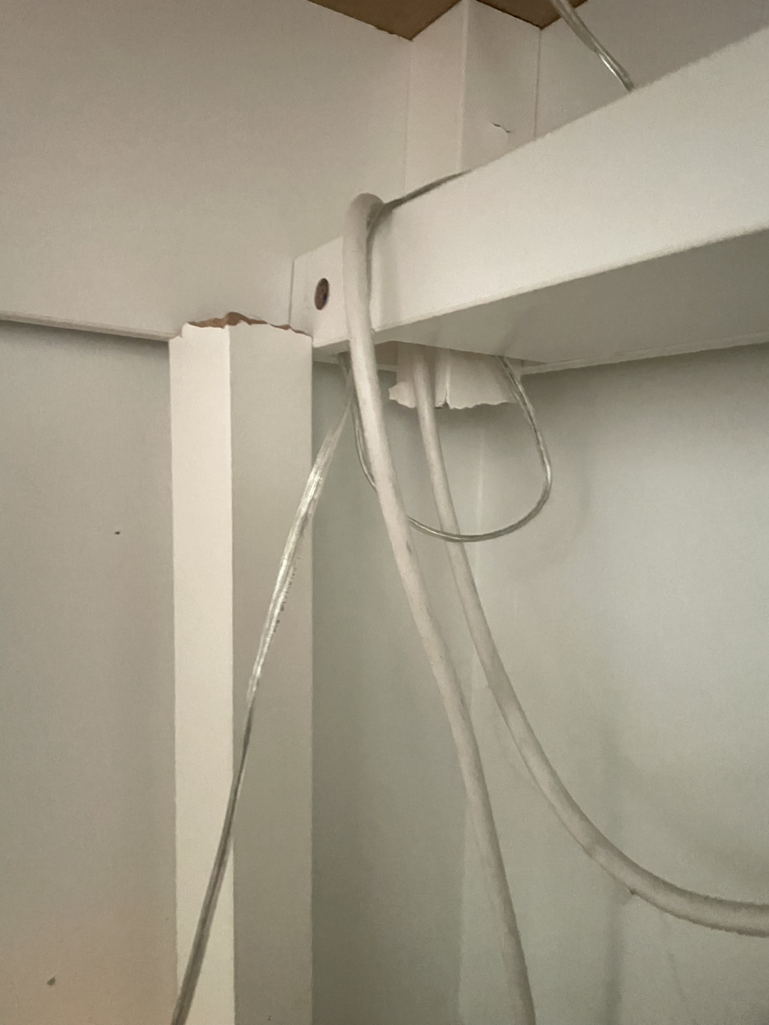 Free Ikea Desk - photo 4
