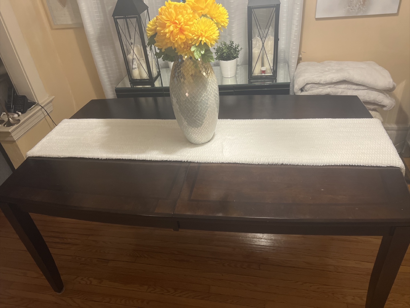Dining table - Dark Brown Wood Table