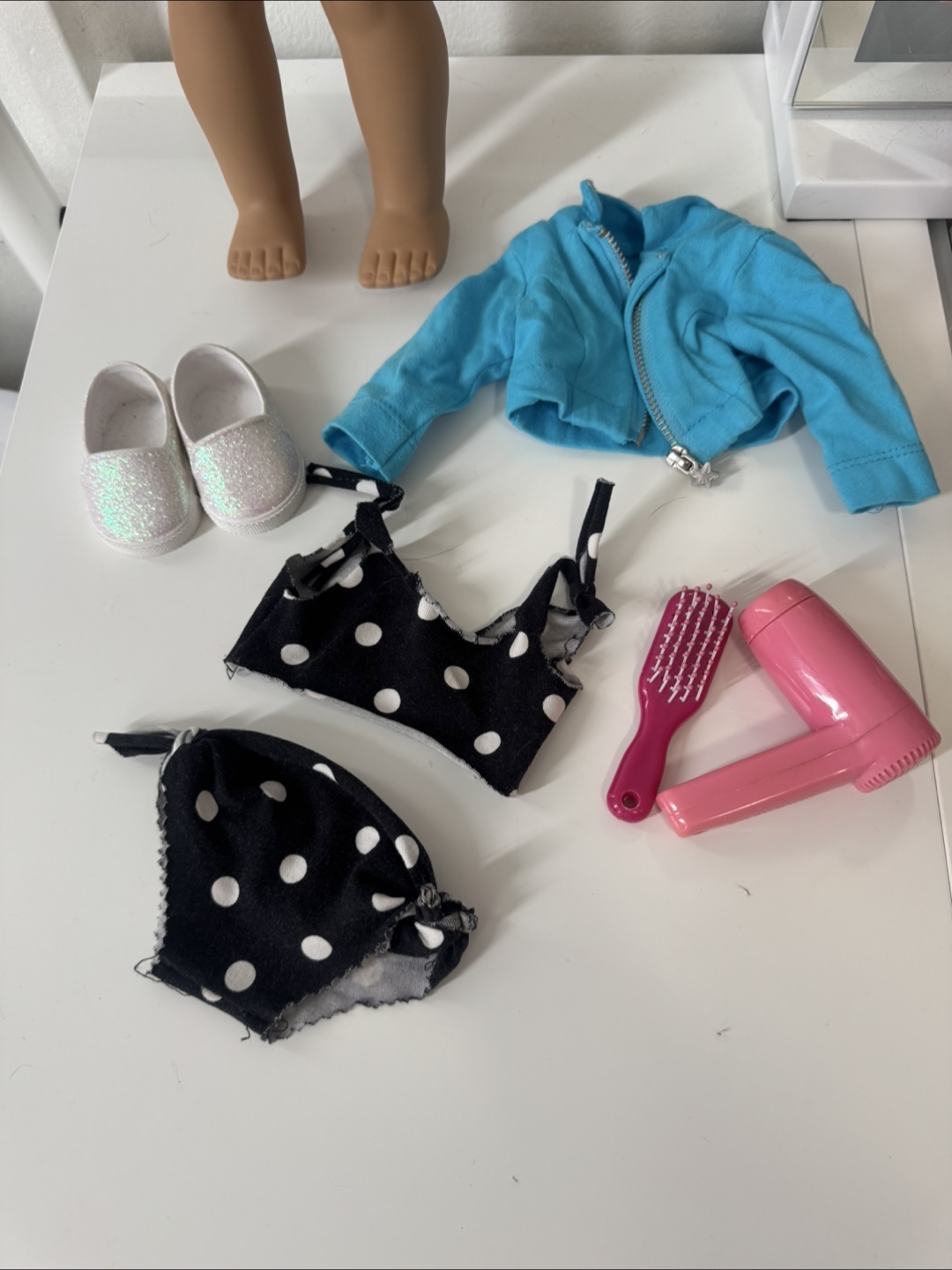 American Girl Doll with Outfits and Accessories - photo 2