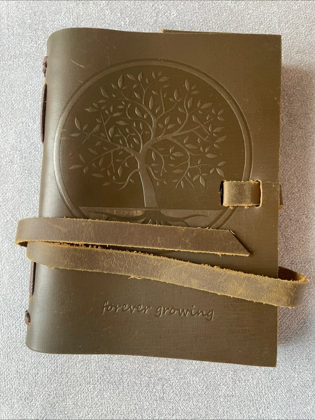 2025 Planner Agenda and Leather Journal Bundle image indicator(2)