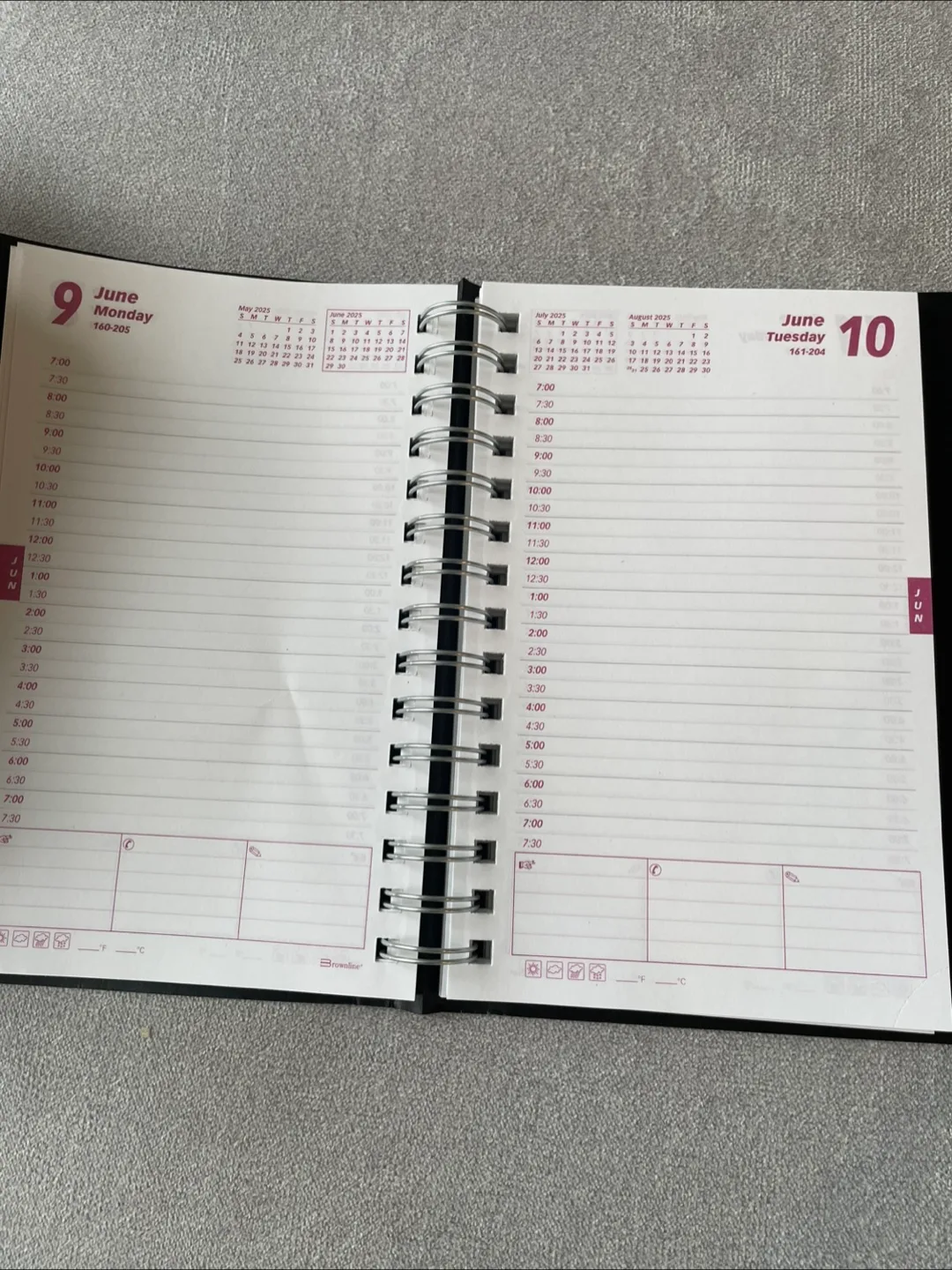 2025 Planner Agenda and Leather Journal Bundle image indicator(6)