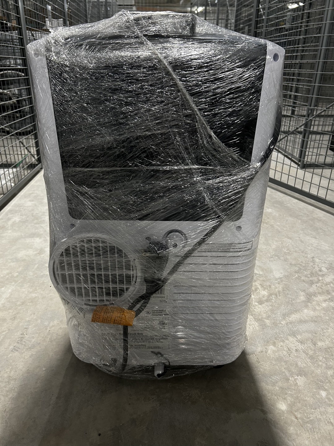 De’Longhi Portable Air Conditioner EM370 – 11,500 BTU - photo 4