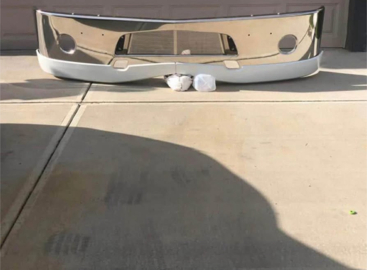 International Lonestar Bumper (Brand New) - photo 3