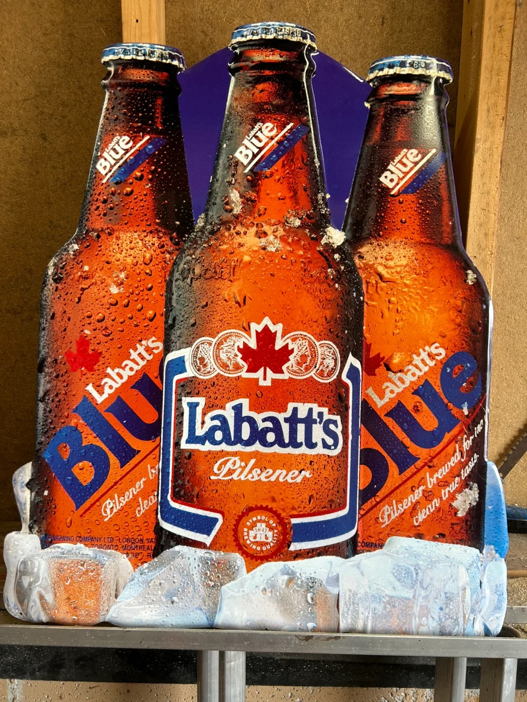 Labatt Blue Pilsener tin Sign thumbnail