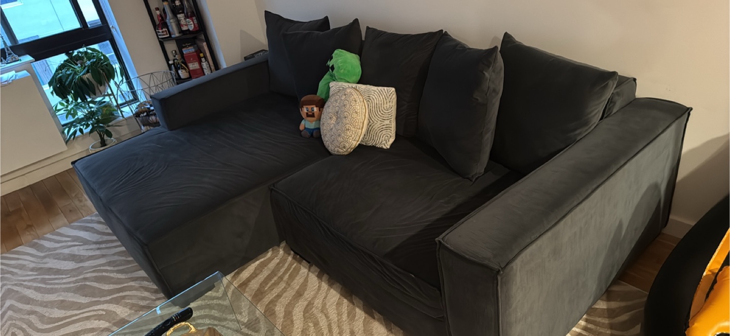 Sectional Sofa with Chaise