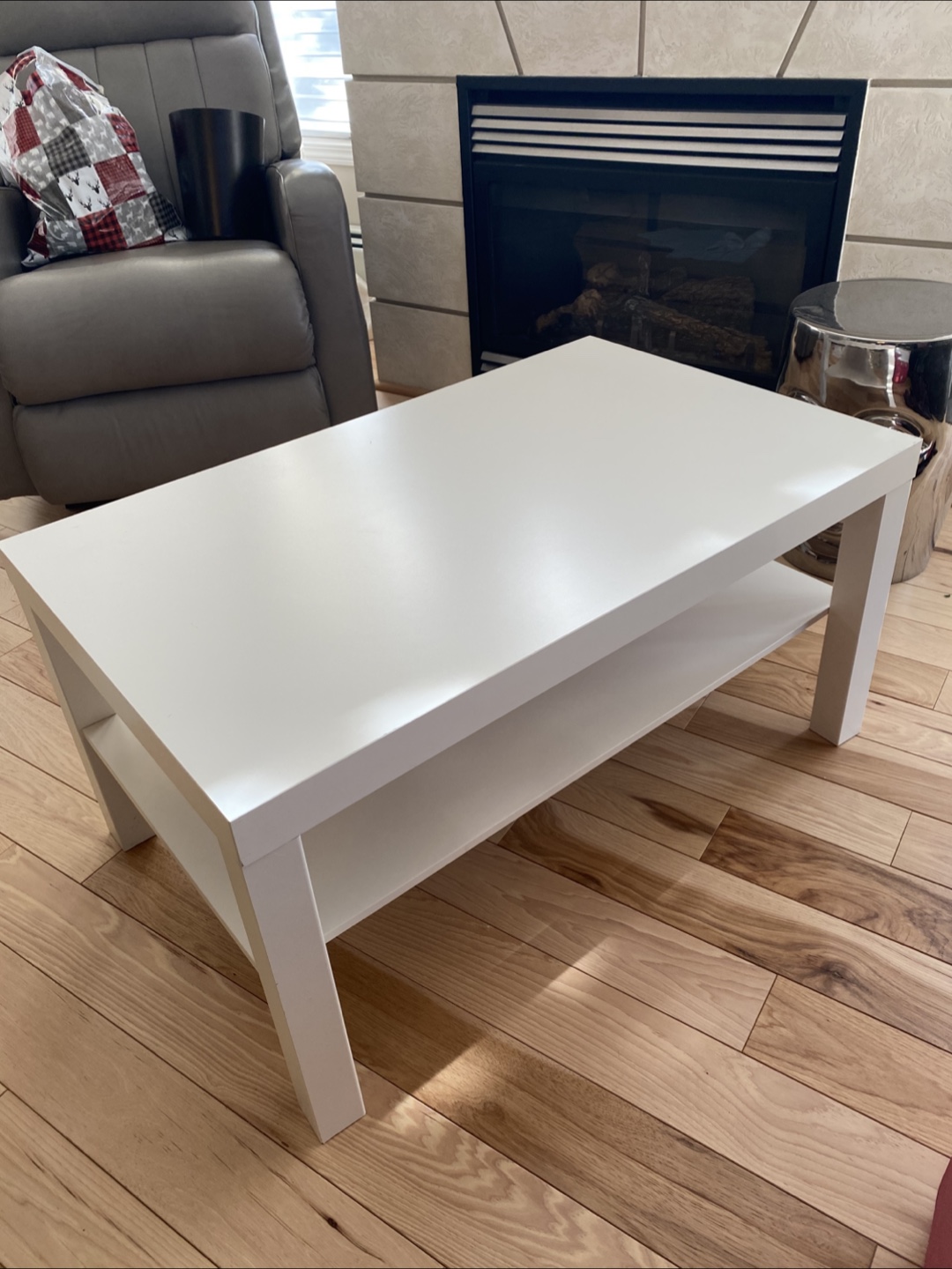 White Coffee Table 90x55 cm (35x22x18")
