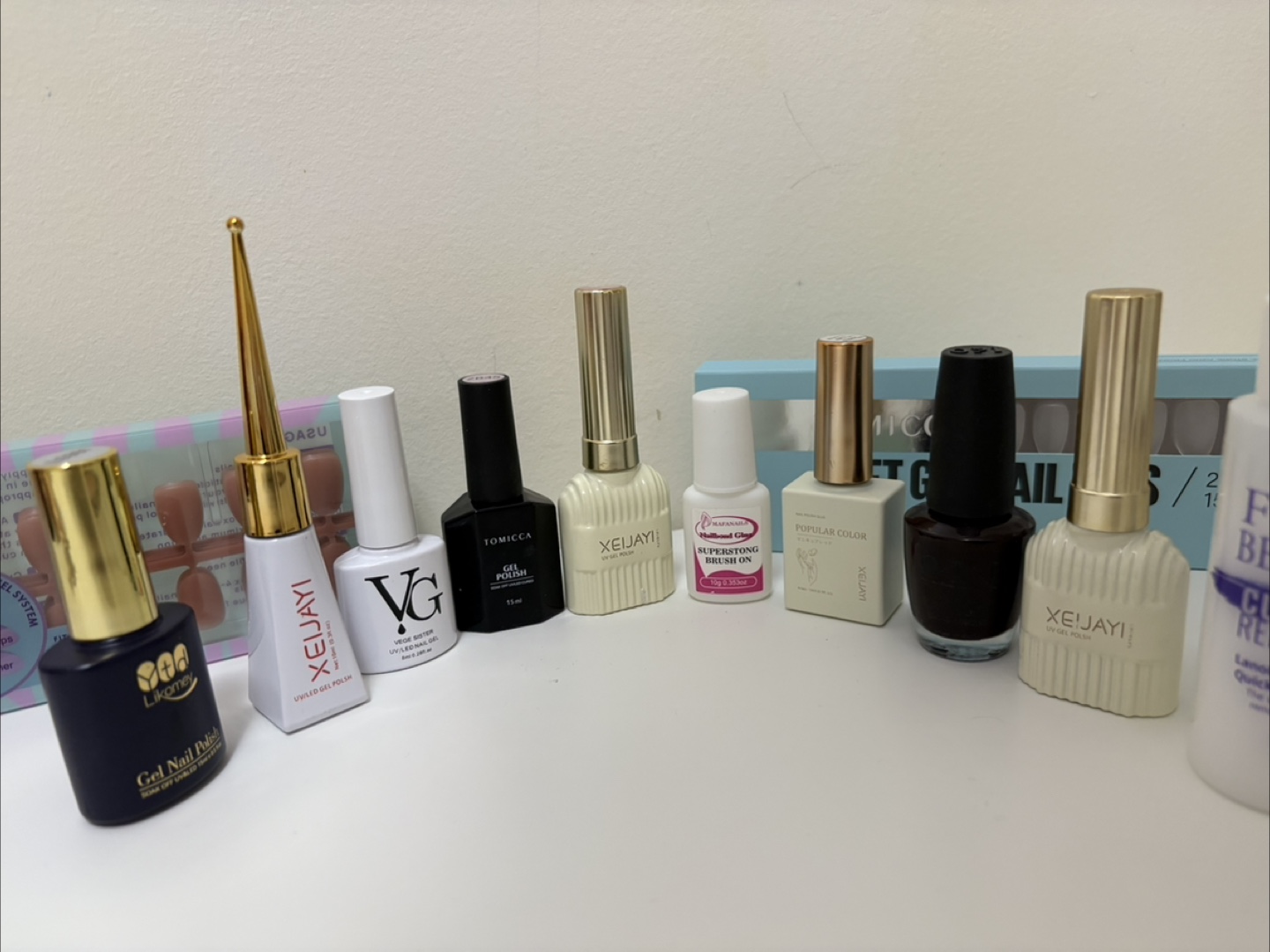 Gel polish, nail polish, press ons bundle!! - photo 3