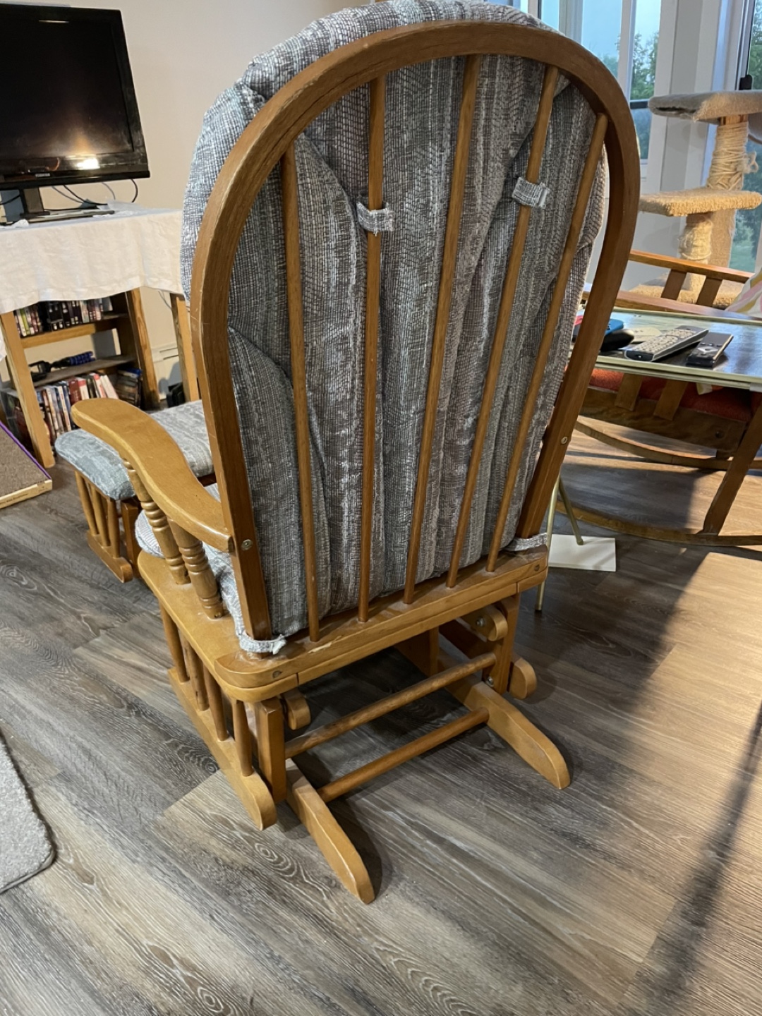 Wooden Glider Chair with Ottoman - photo 2