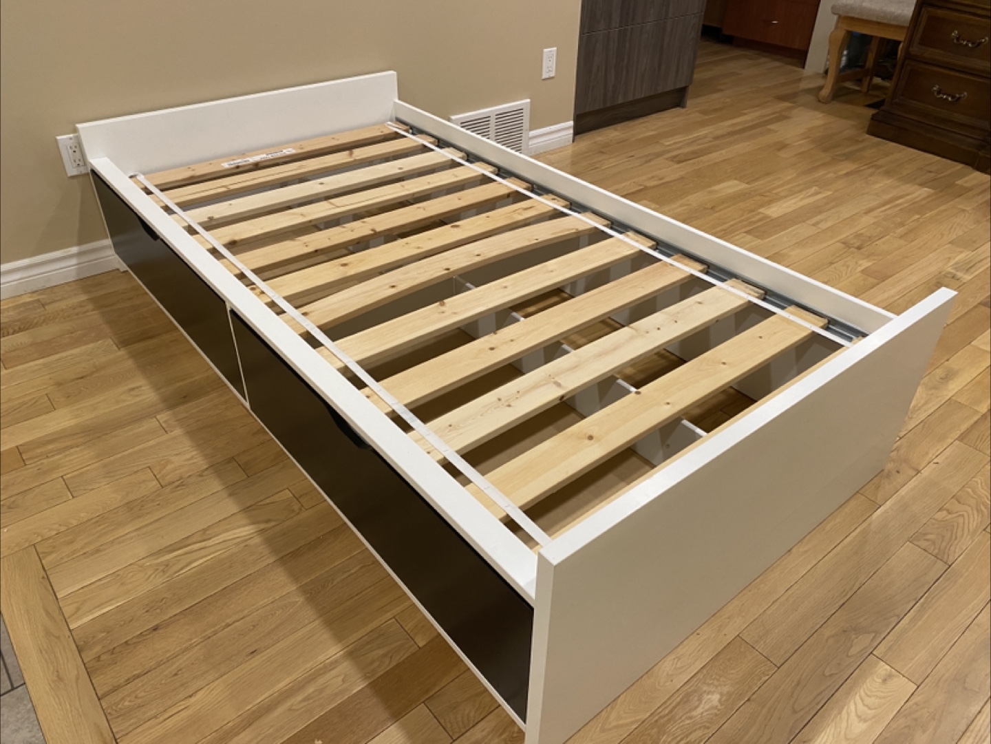 IKEA FLAXA Twin Size Storage Bed (CAN DELIVER)