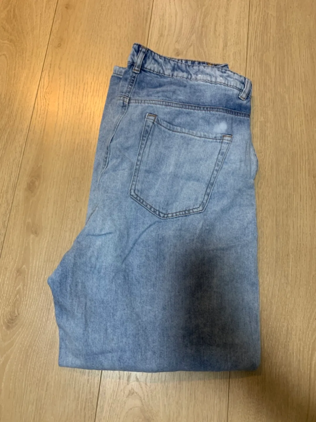 Light Wash Jeans thumbnail