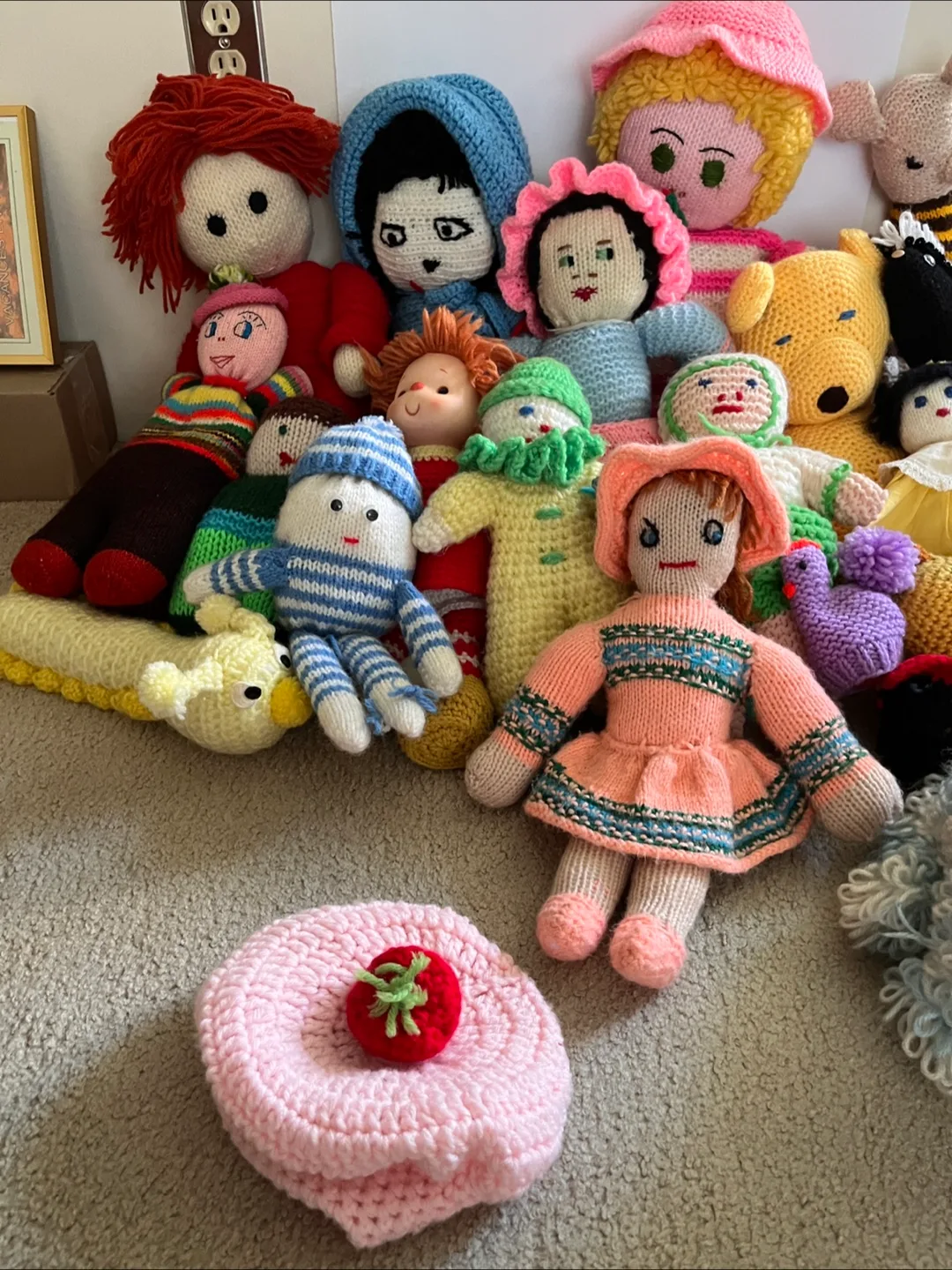 Vintage Crochet Dolls 🥕Assortment thumbnail