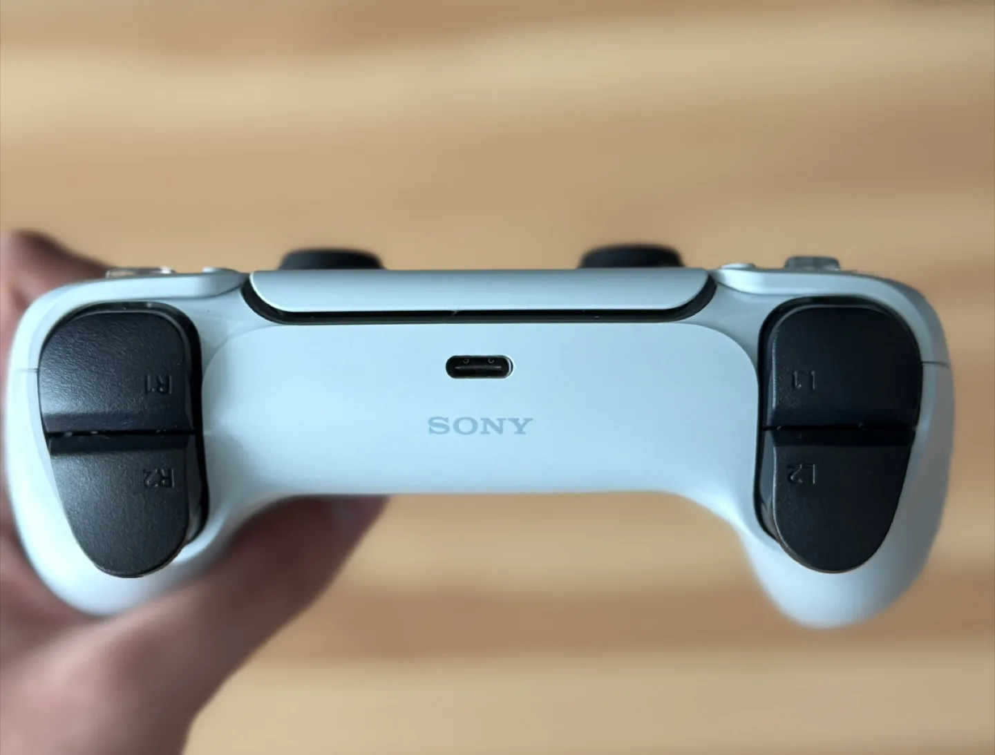 PS5 DualSense Wireless Controller image indicator(6)