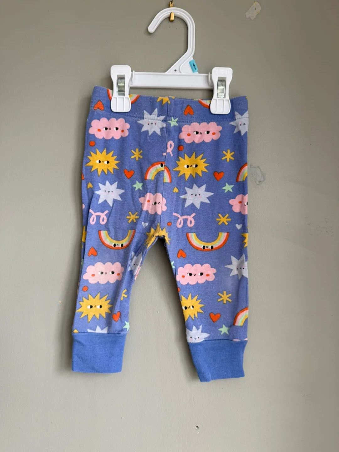 Old navy snug fit printed pajama set (6-12 months) image indicator(3)