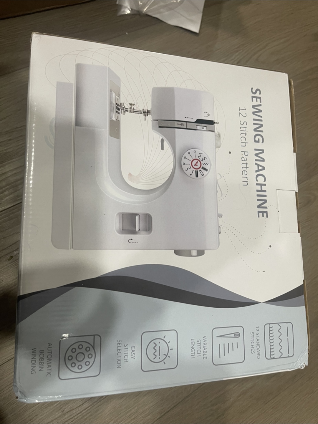 New Sewing Machine - 12 Stitch Patterns