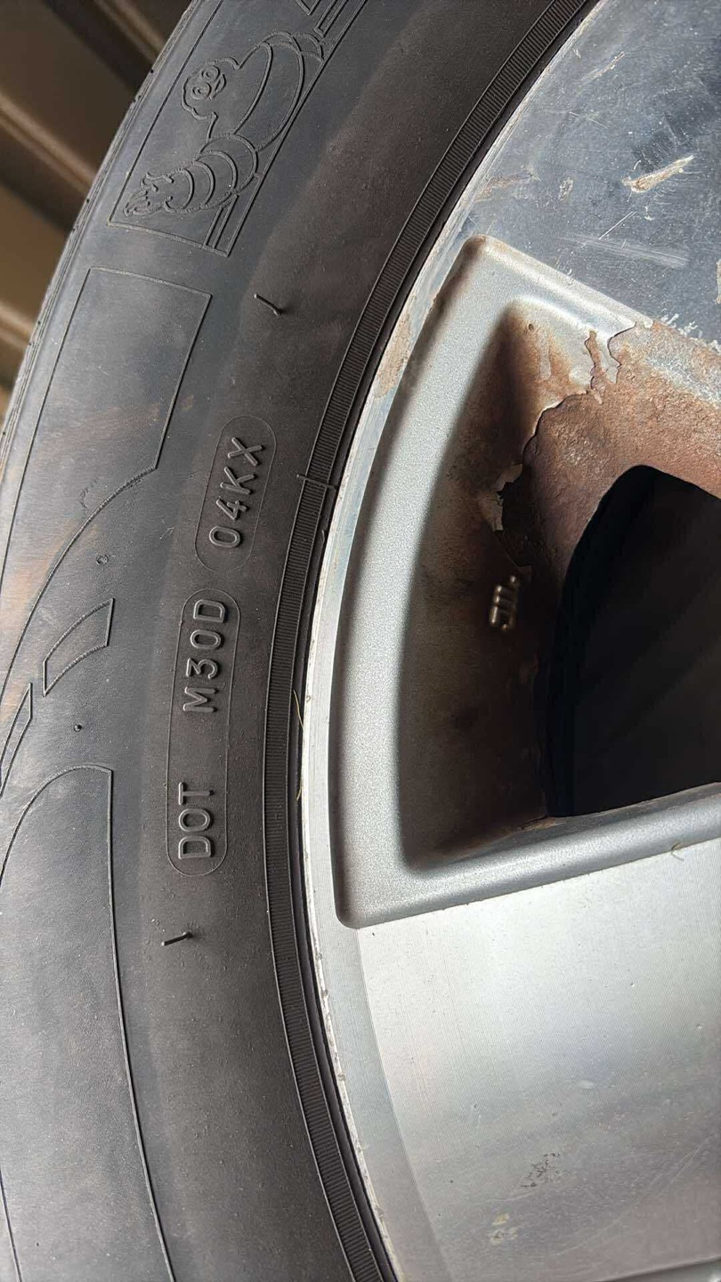 Sets of Tires for Toyota sienna 210/65/R16 - photo 5