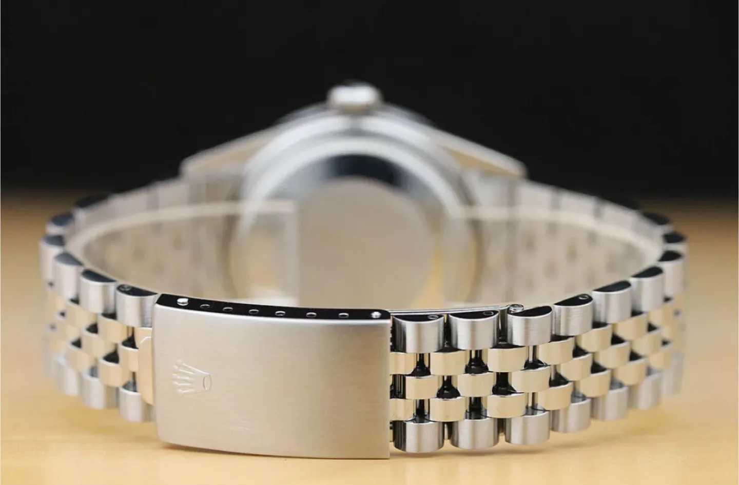 💚 Rolex Datejust Diamond Bezel Watch image indicator(6)