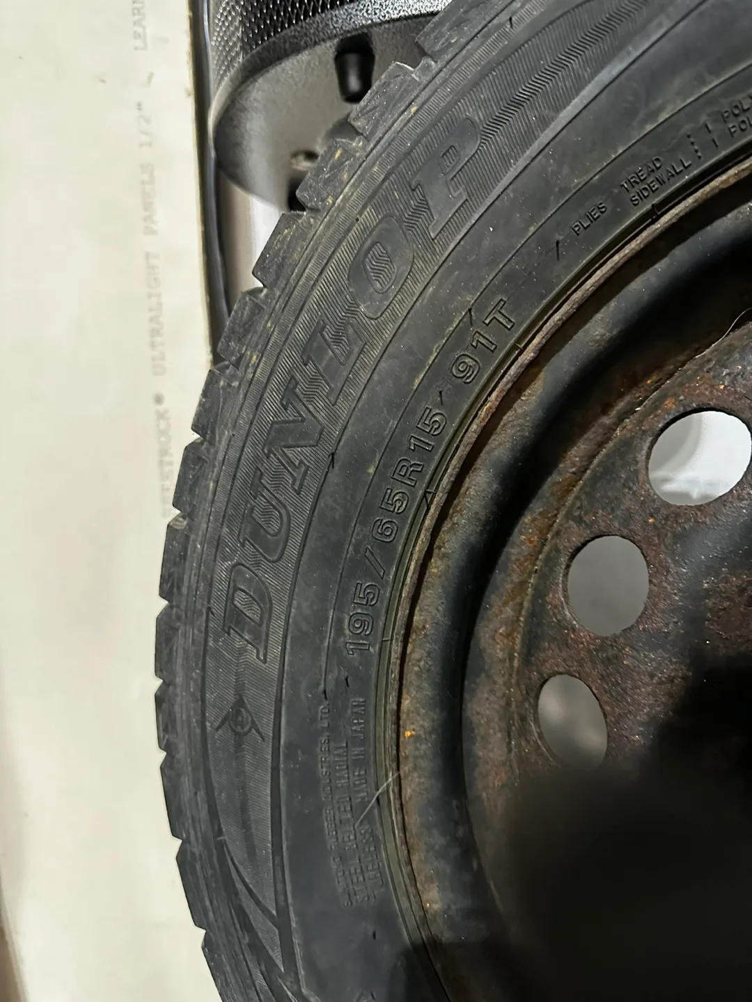 Dunlop Winter Tires on Rims image indicator(3)