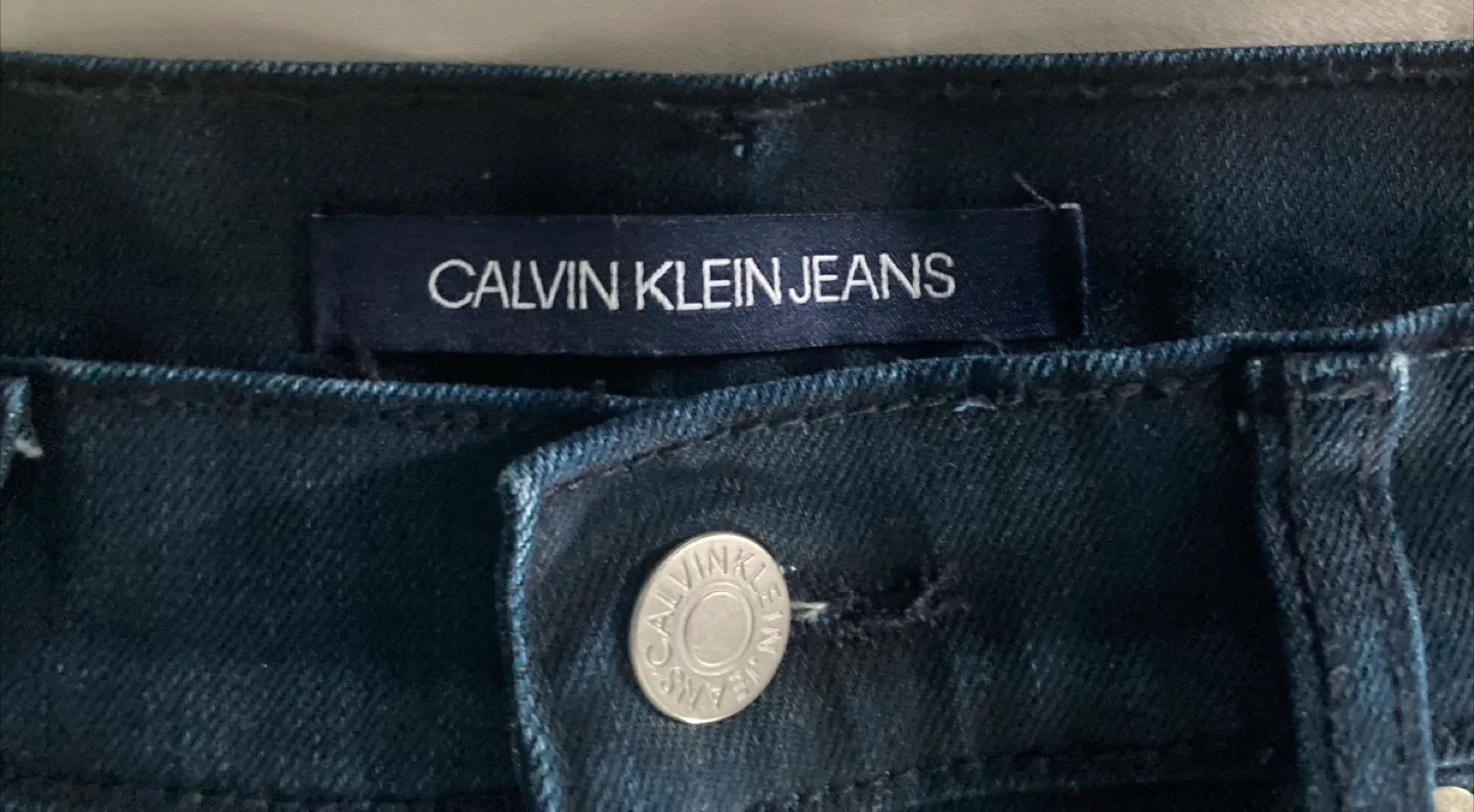 Calvin Klein Jeans CKJ026 Slim Denim Size 30X32 image indicator(5)