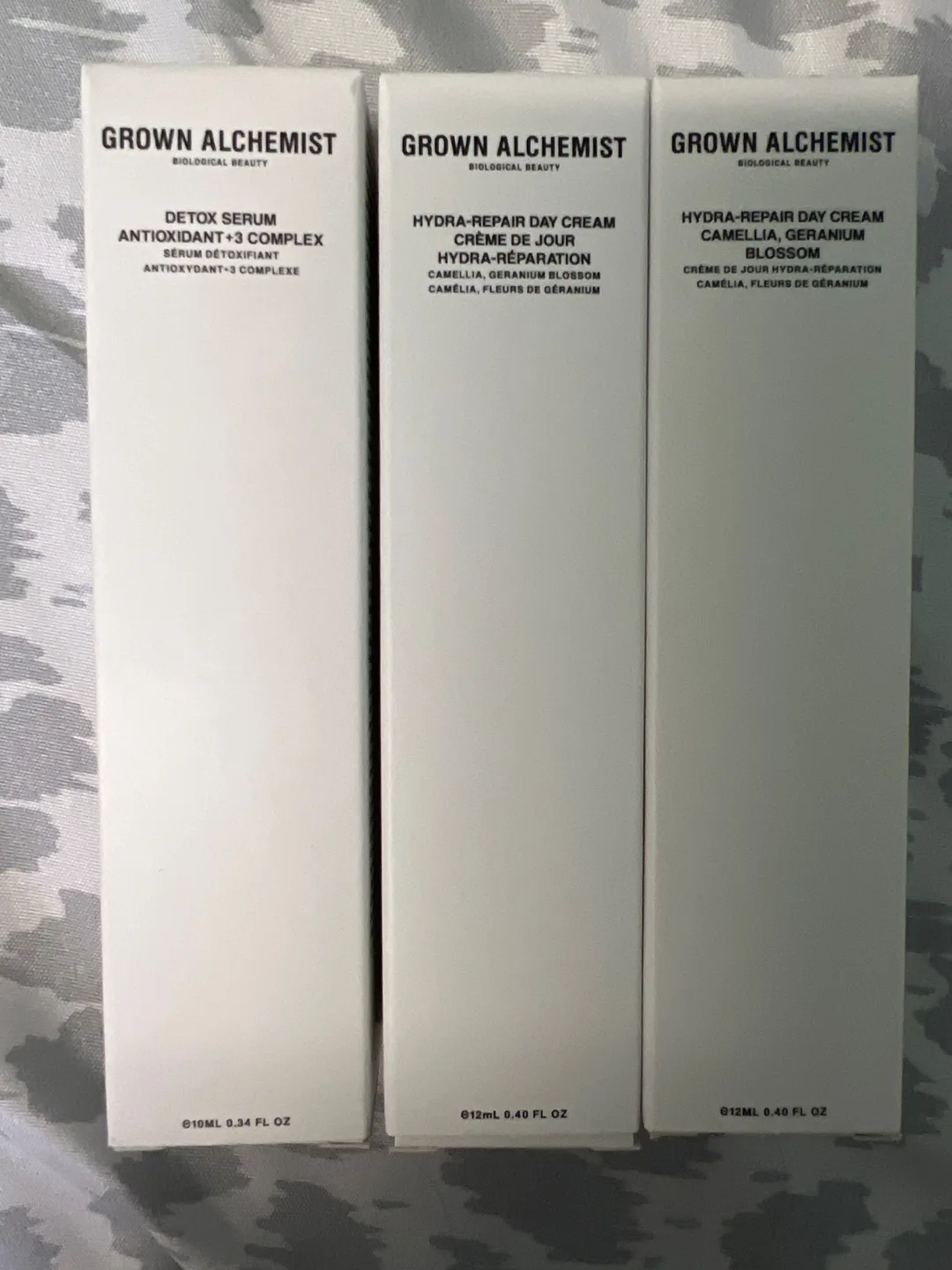 Grown Alchemist Skincare Set image indicator(2)