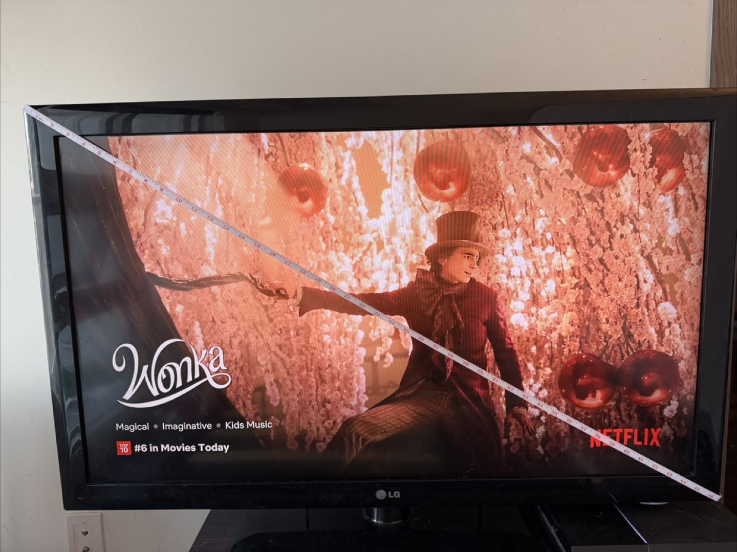 LG TV - photo 3