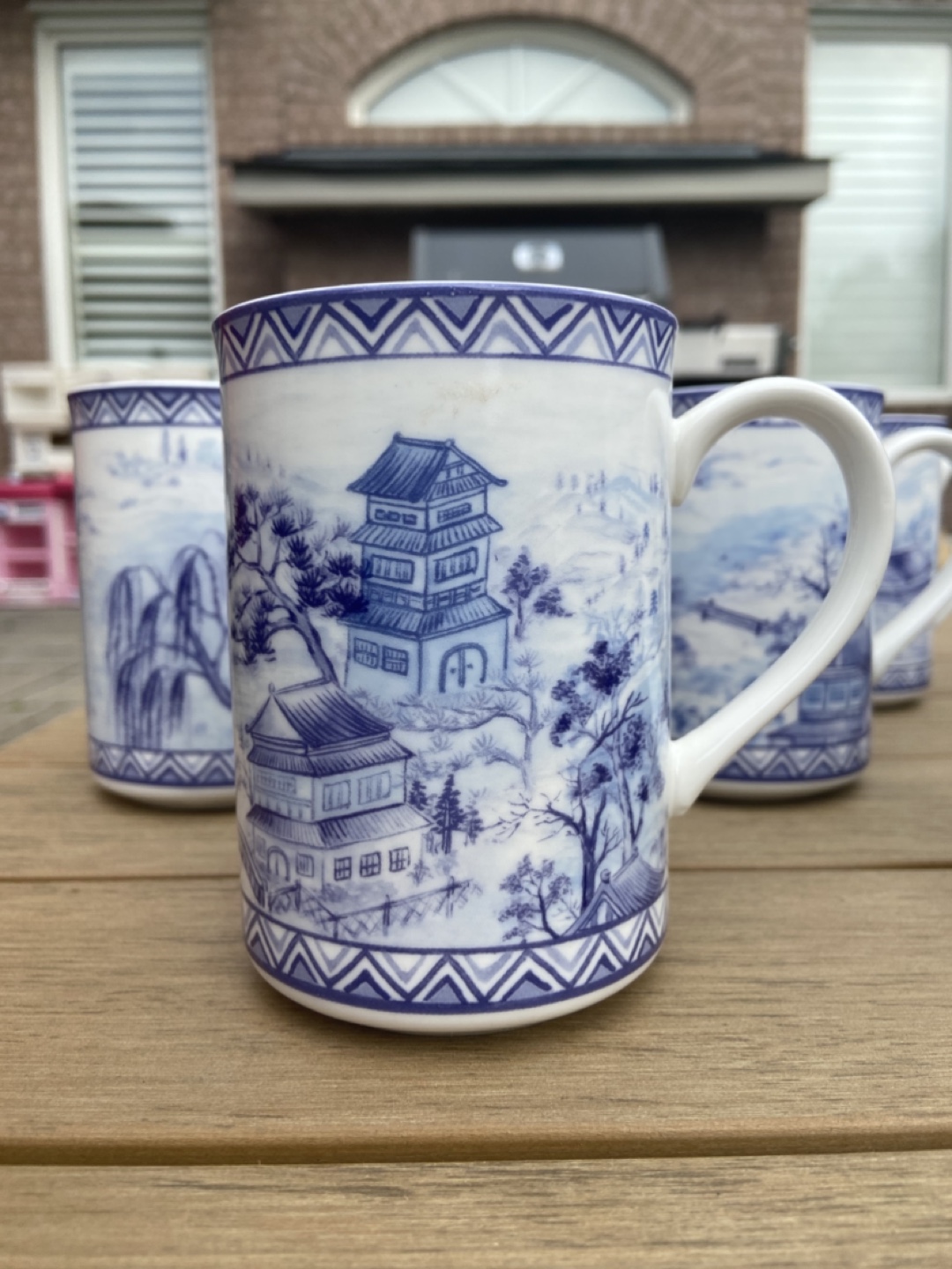 7 American Atelier Fine China Mugs - photo 3