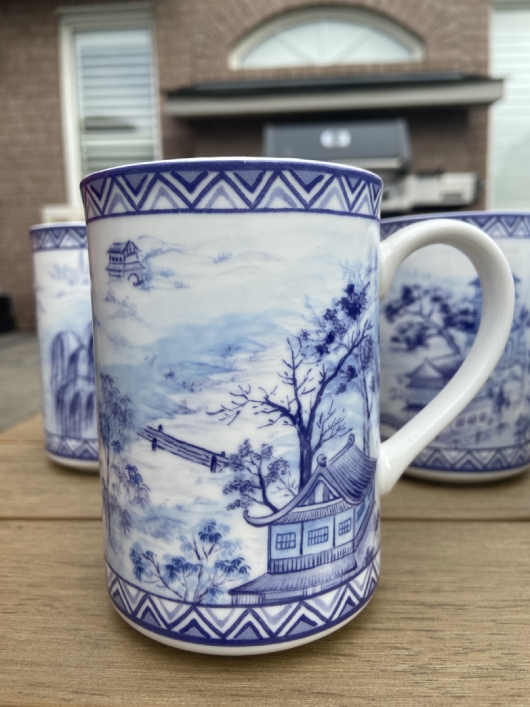 7 American Atelier Fine China Mugs - photo 4