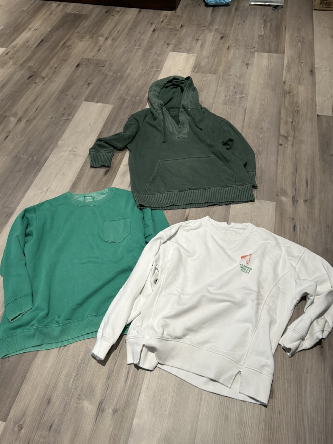 Aerie sweatshirt bundle size small