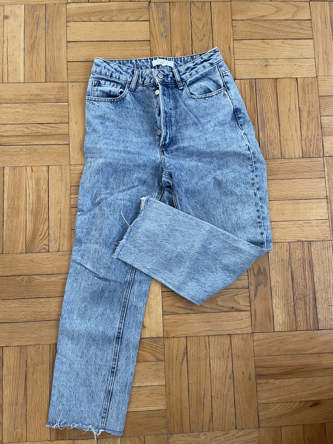 Dynamite High-Waisted Jeans