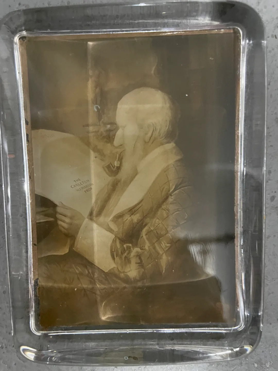 Antique Portrait Photo in  Glass Frame PAPER WEIGHT image indicator(3)