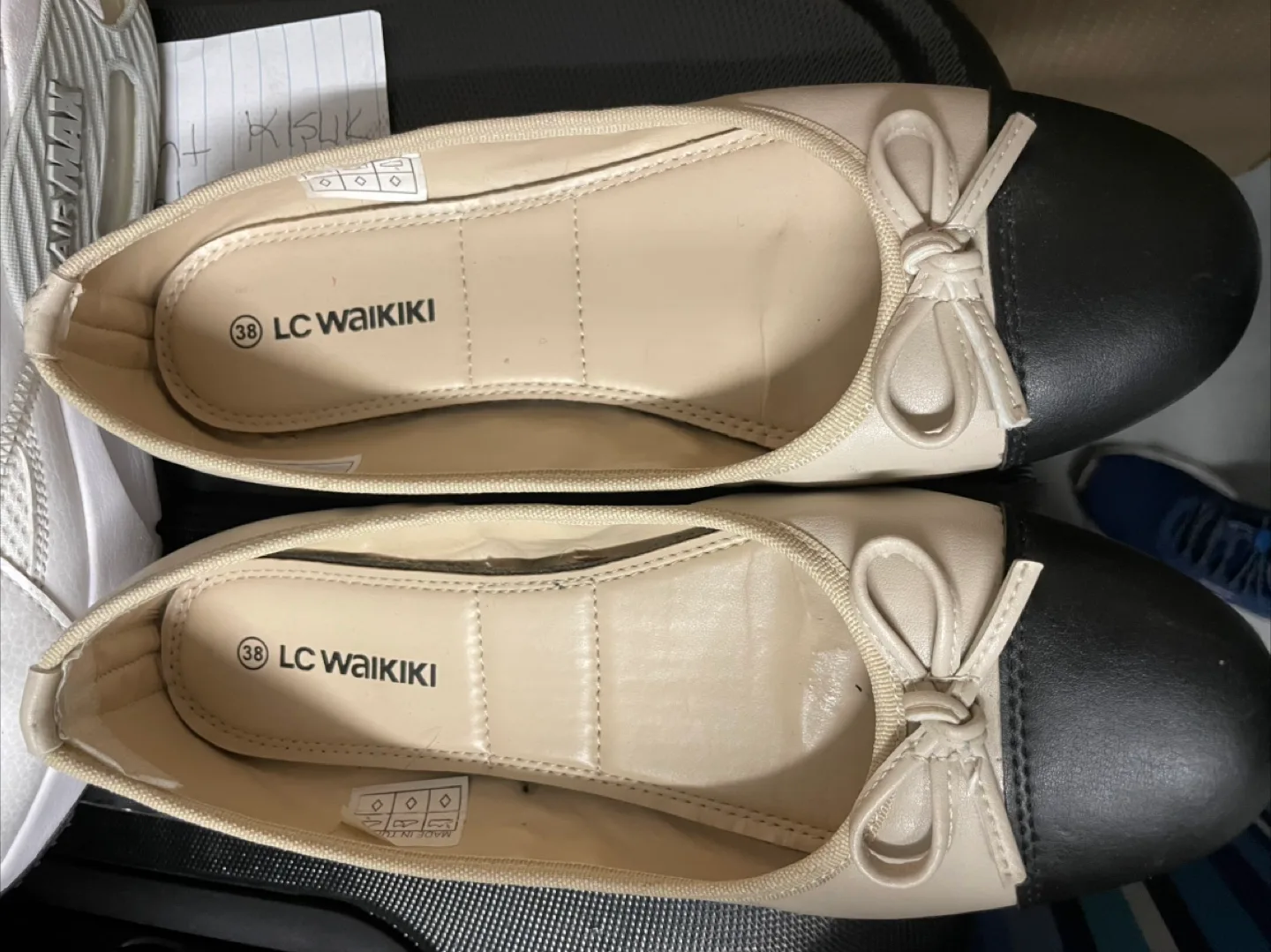 LC Waikiki Ballet Flats thumbnail