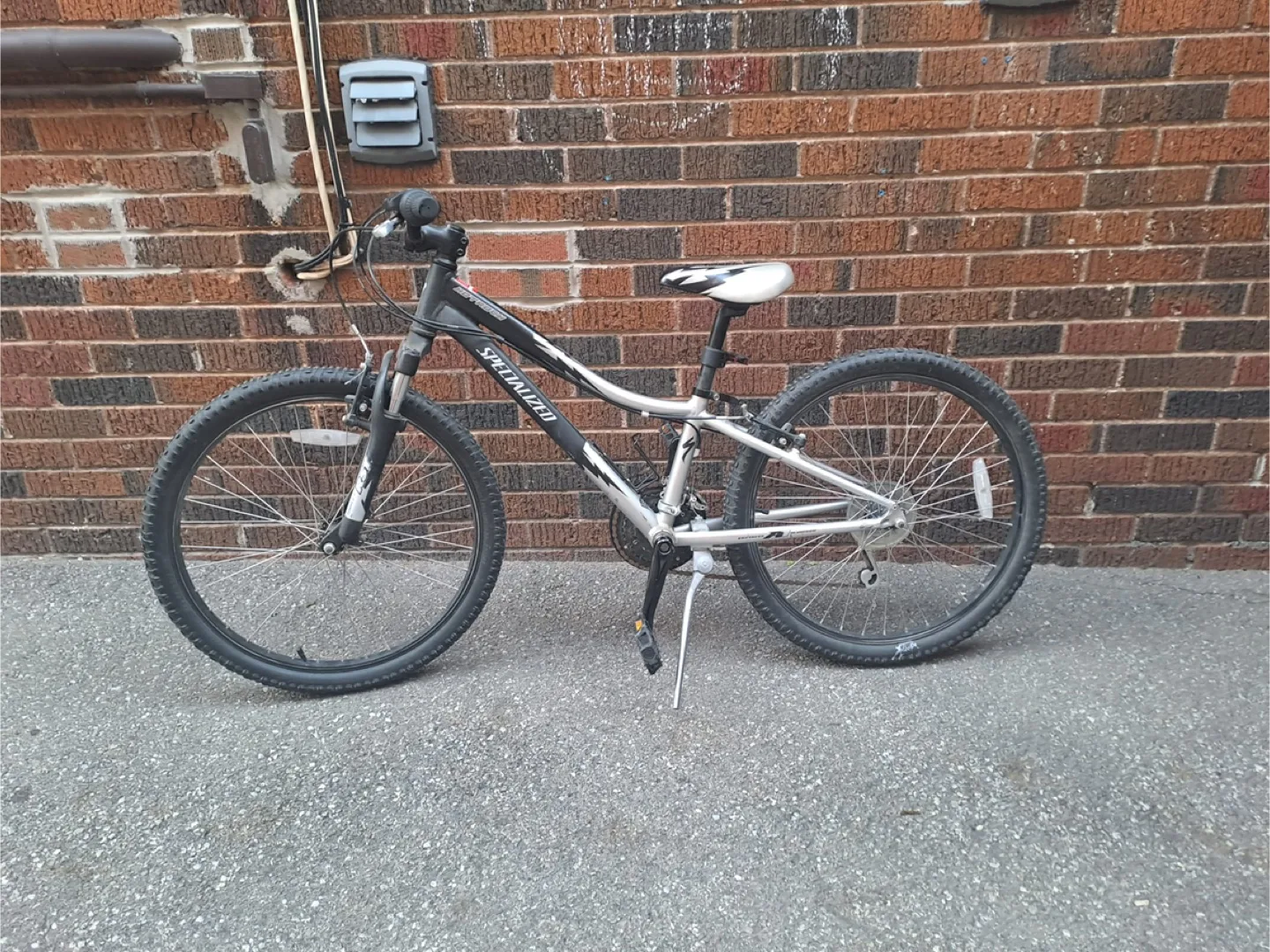Specialized Bicycle thumbnail