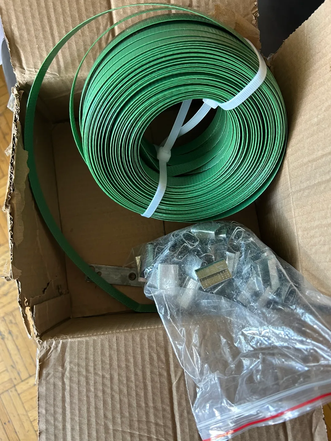Green Strapping Kit thumbnail
