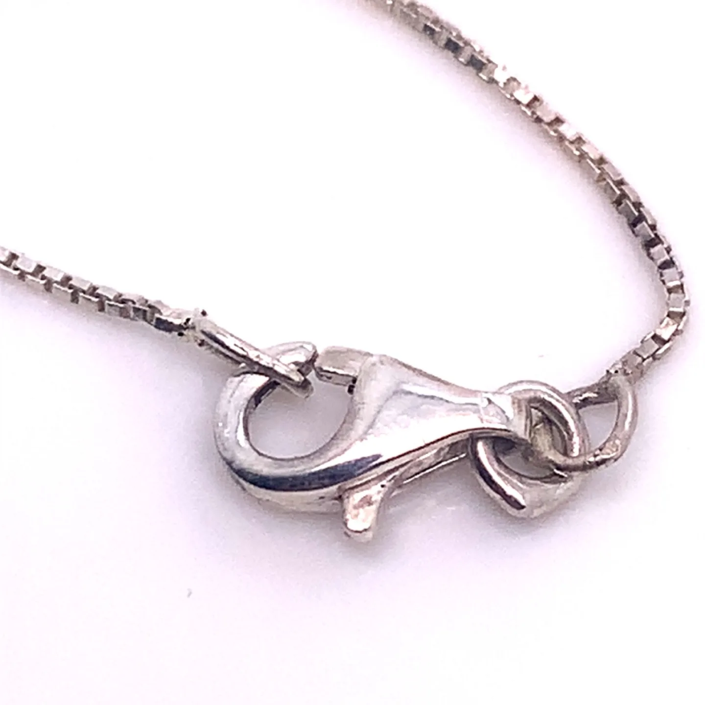 Genuine Freshwater Pearl Cluster Necklace 20” image indicator(3)