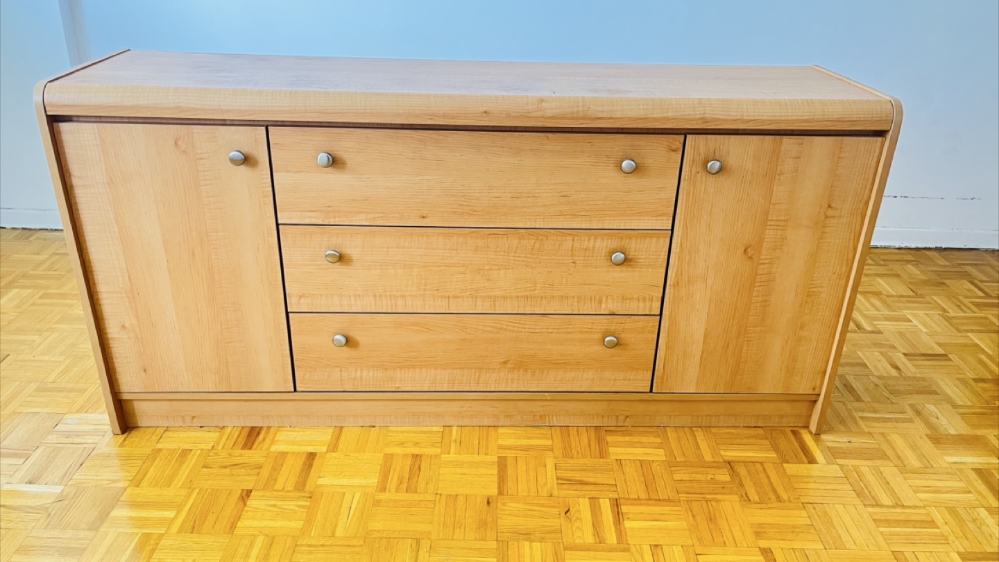 Wooden Storage Cabinet with 3 Drawers and 2 Doors