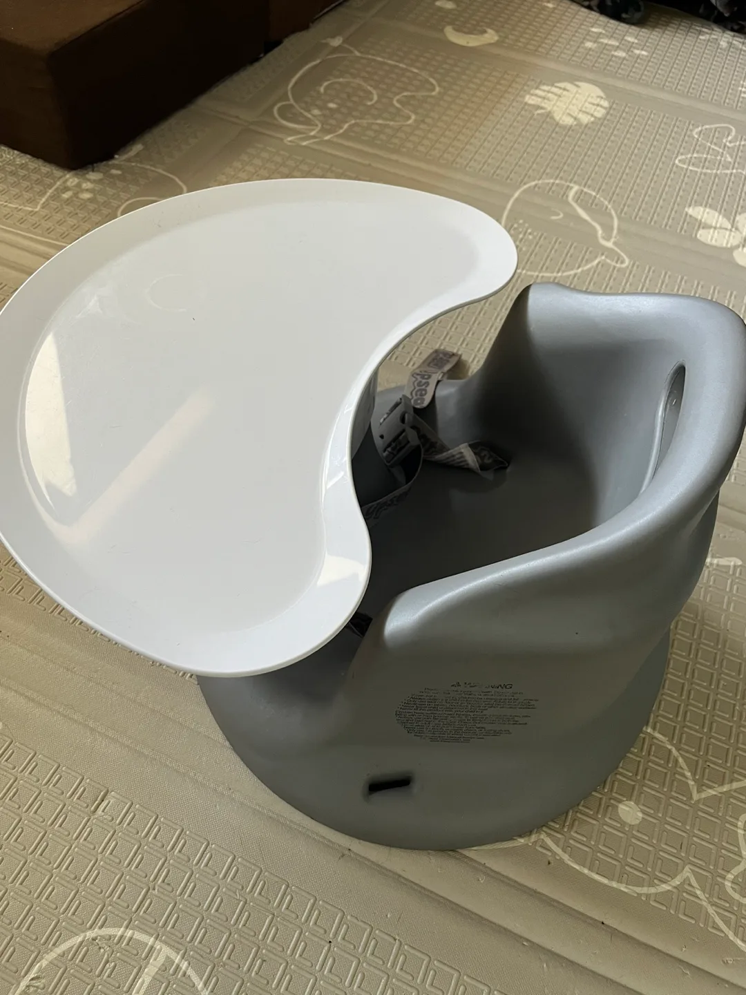 Upseat Baby Chair with Tray thumbnail
