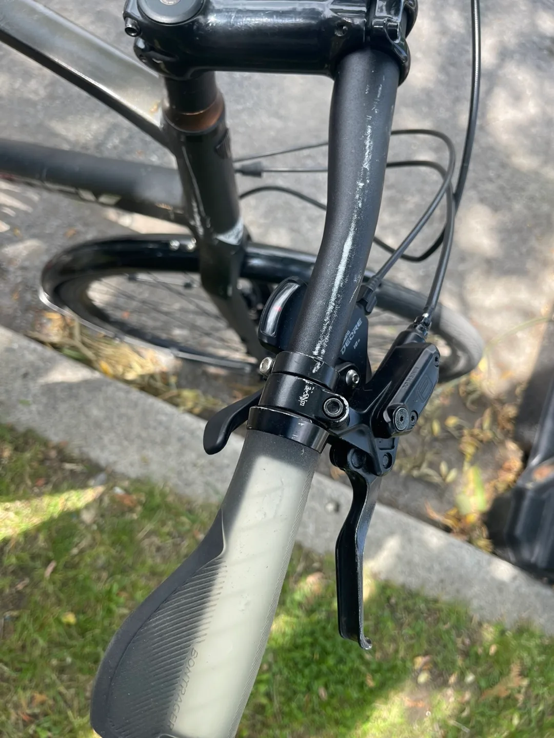 Trek Hybrid Bike image indicator(7)