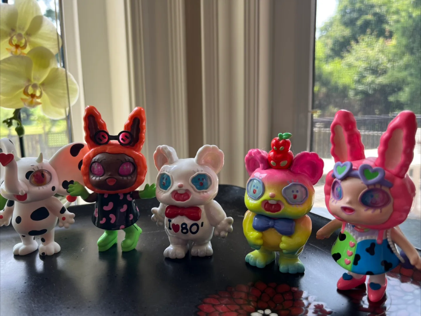 Desk decoration thumbnail