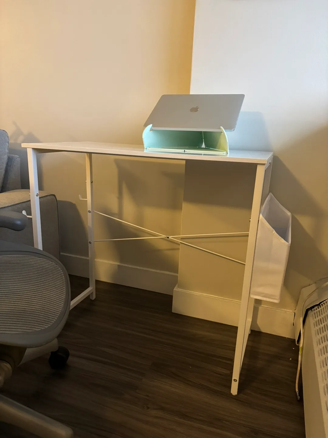 Brand new boxed. Pamray 32 Inch Computer Desk thumbnail