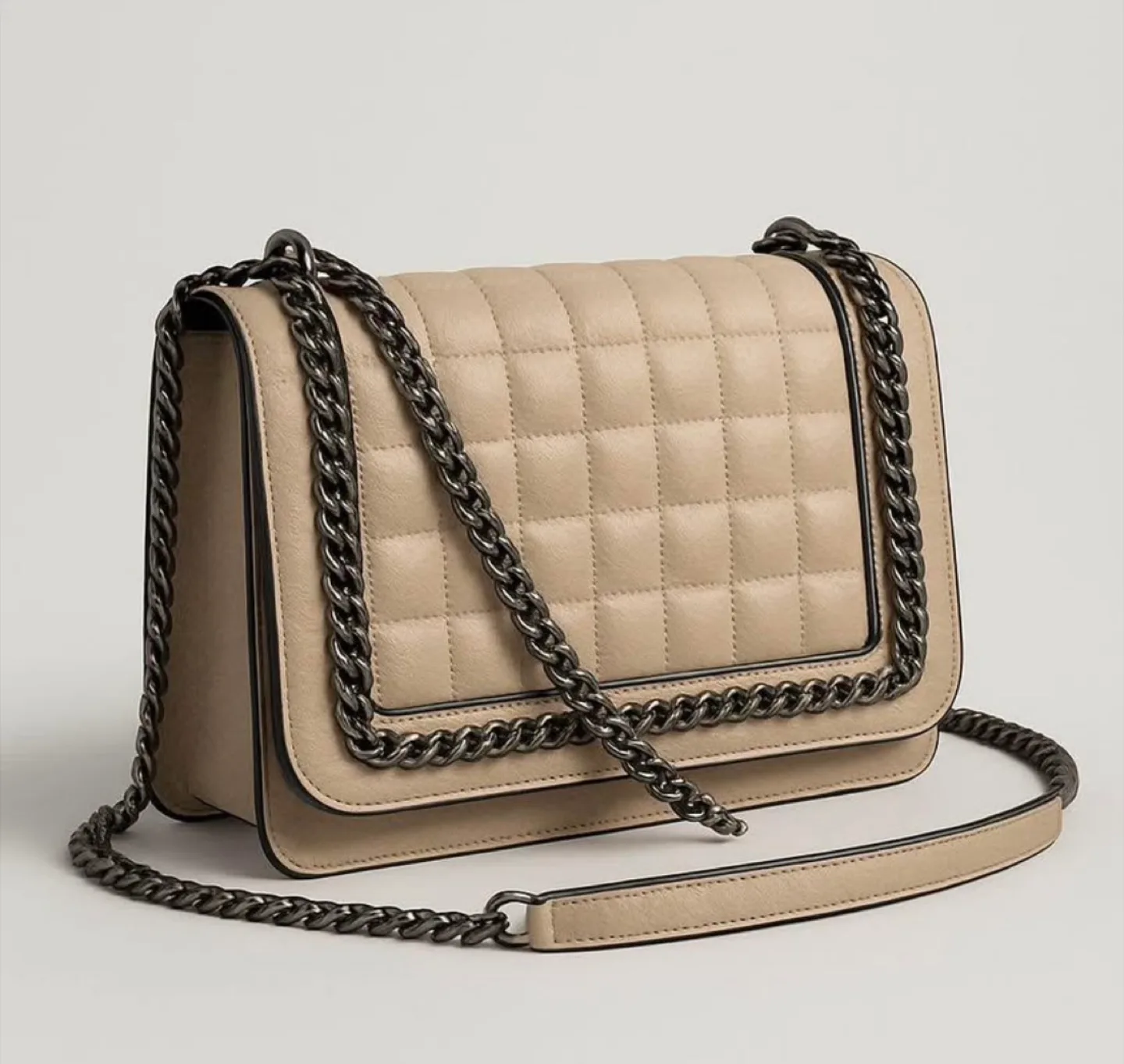 Beige Crossbody Chain Bag thumbnail