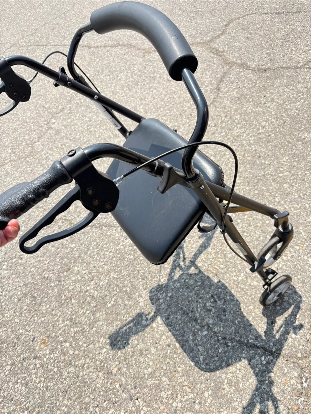 Rolling Walker with Seat image indicator(4)