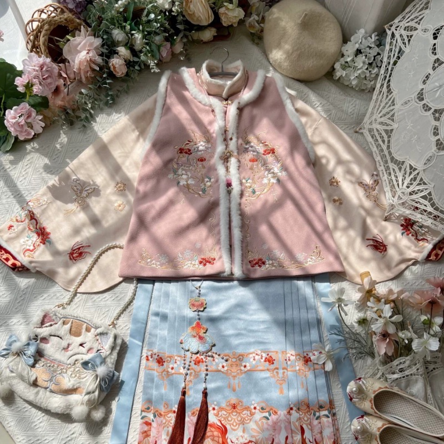 Beautiful Chinese Inspired Outfit - photo 2