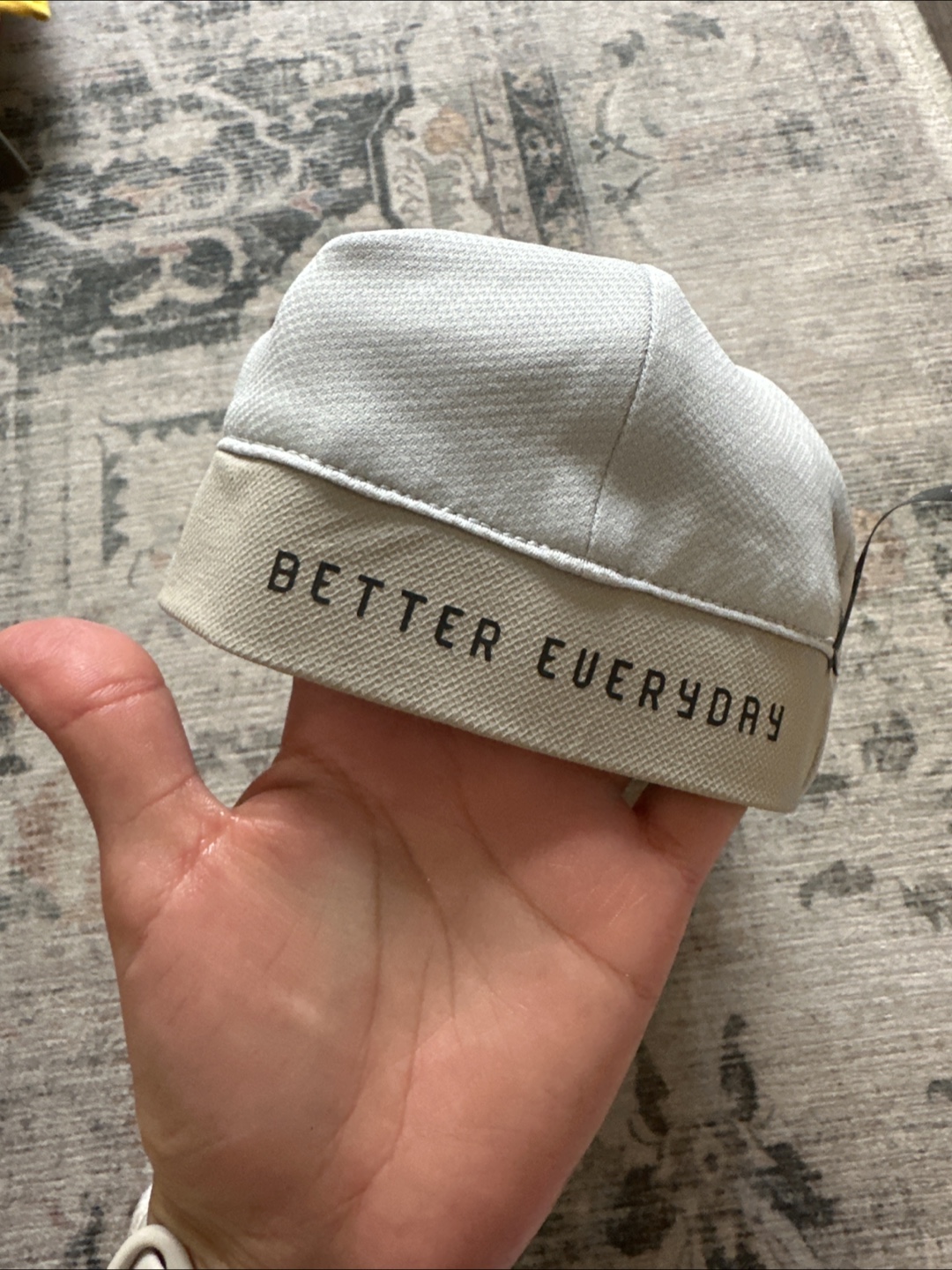 Lululemon Beige Ball Cap - photo 3