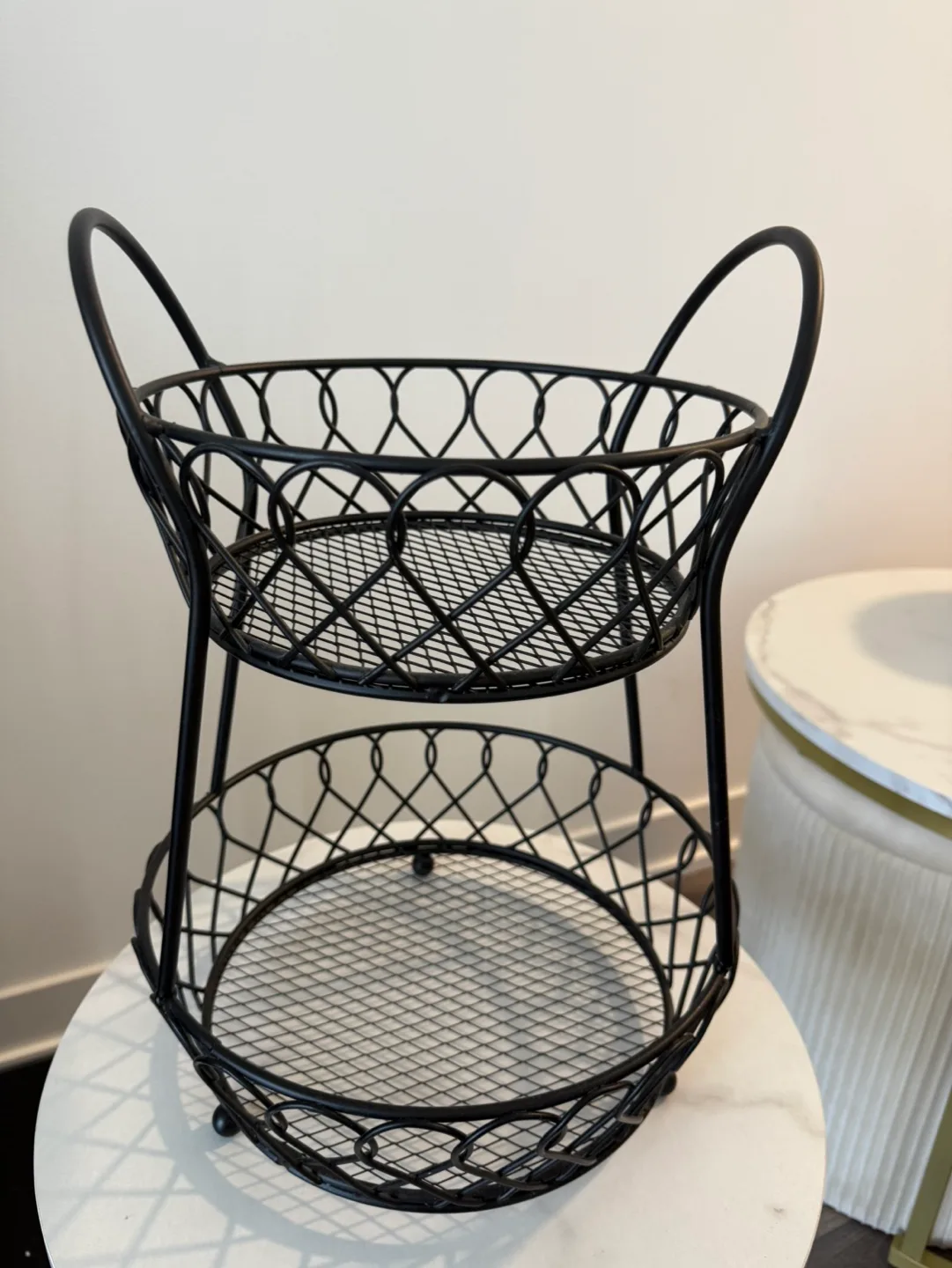 Two Tier Wire Basket image indicator(2)