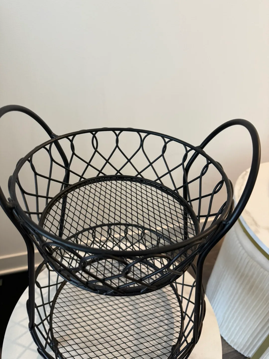 Two Tier Wire Basket image indicator(3)